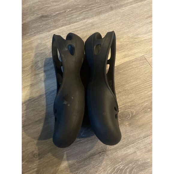 CROCS Kadee Slingback Ballet Black Flats Slip On Comfort Shoes Women's Size 9 - Picture 3 of 9